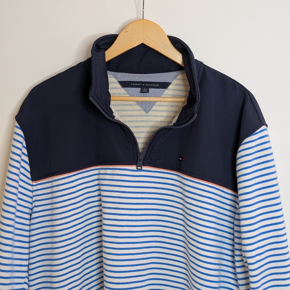 Tommy Hilfiger XL Navy and White Striped Beach Pullover Sweater Longsleeve